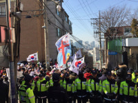 디지텍고등학교, 학생들 앞에서 이게 뭔짓이야?