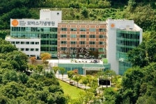 [국감} 정춘숙 의원 호텔롯데 보바스병원 편법 인수는 정부 안일한 대응 탓