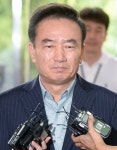 최호식 전 호식이두마리치킨 회장에 징역 1년 집행유예 2년 선고