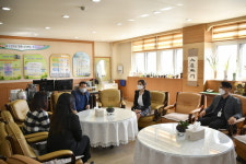 손세화 포천시의회 의장, 추산초 교육환경 개선 등 공로 감사패 수상