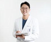 [에스엘서울병원 김도훈 원장] 스윙 전 간단한 준비운동 필수 허리 삐끗 조심