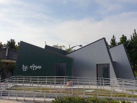 속초시, 청초호유원지 중앙 공중화장실 설치공사 완료
