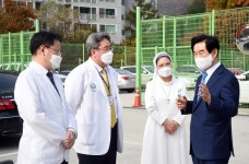 의정부시, 가톨릭대학교 의정부성모병원 라면 1,000상자 기탁