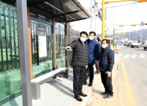 최종환 파주시장, 덕암초교 보도정비공사 준공 현장 살펴