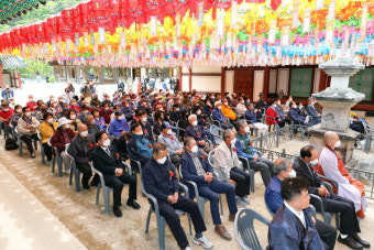 [포토뉴스] 강원도 인제군 '백담사' 봉축행사