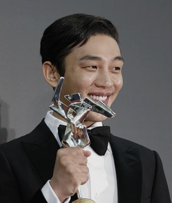 [위클리오늘] 유아인 프로포폴 처방 의사, '셀프 투약'하다 현행범 체포