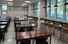 경북교육청, 학교 급식종사자 근무환경 획기적 개선...종사자 수↑↑, 근무 기준 완화