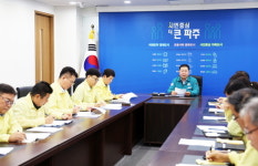 [위클리오늘] 김경일 파주시장, 홍수 위기 넘긴 마을 찾아 이재민 위로
