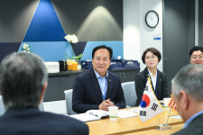 현대그린푸드램리서치오산 | [위클리오늘] 이권재 오산시장, 램리서치 본사 방문... "한국 내 추가 투자·채용시 오산 우선해달라"
