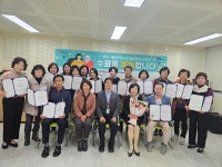 [위클리오늘] 부산 남구 치매안심센터, 60+책놀이지도사 양성과정 수료식 개최