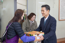 [위클리오늘] 부산 북구, 설맞이 사회복지시설 격려 방문