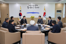 [위클리오늘][포토] 여중협 강원특별자치도 행정부지사, 동해시청 방문