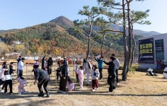[위클리오늘] 청도군 청도신화랑풍류마을, 체험·관광 연계 가족숲캠프: 느린하루 성황리 종료