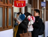 오늘 초등학교 입학했어요 긴장과 설렘으로 시작한 첫 홀로서기