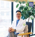 얼굴과 머리에 나타나는 지루성피부염증상 치료 안하면 걷잡을 수 없어