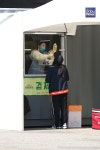 잠실 워킹 스루 선별진료소서 검체 체취