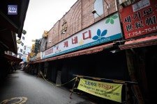 [사진 더하기] 비상 집단감염 발생한 남대문 케네디상가