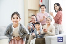 인사 잘 하는 아이로 키우고 싶다면 이렇게 해 보세요