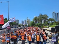 아이돌보미 매칭 하늘의 별따기... 민영화되면 돌봄 질은 더 추락