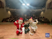 서울 구로구육아종합지원센터, 송년행사 꼬마산타 라라의 선물 여행 레이저쇼 인형극 선보여