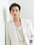 메가슈플렉스에스마켓광주아울렛점 | [나눔트렌드] 글로벌쉐어, (주)메가슈플렉스에스마켓코리아로부터 한부모 가정을 위한 2억7천만 원 상당 신발 및 의류 기부받아 外
