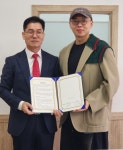유일로보틱스, 도넛 튀기는 로봇 만든다  씨아이씨와 협력…푸드테크 로봇 다양화