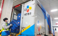 알리·신세계 손잡은 CJ대한통운 쿠팡과 택배 점유율 격차 벌린다