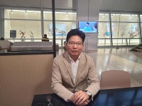 40년 간 특장차 외길 신광테크놀러지  의료·군사용 등 다양…주문받아 수작업