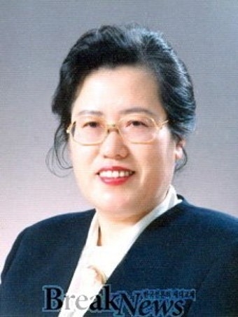 전남대 김정희 명예교수  ‘교회의 여성’ 책 출간