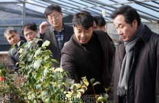 이낙연, 분재산업 현장서‘숲 속의 전남’구상