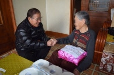 폐지·공병도 사용하기 나름이죠...여수 경로당 어르신 사랑나눔 미담