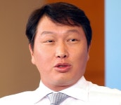 최태원 회장, 글로벌 파트너링 ‘재가동’..스페인 합작공장 방문