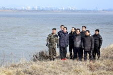 홍철호 의원-김포시 철책개방TF, 25일 한강철책개방구간 현장실사