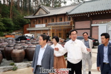 이낙연 전남지사, 담양 농식품 선도업체 현장 살펴