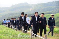 목장길 따라 함께 거닐며, 유일호 경제부총리 평창 방문