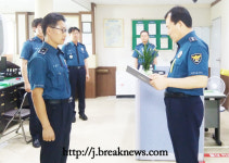 황대규 김제경찰서장, 지구대 직원 표창
