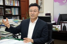 [인터뷰] 김성제 의왕시장 “백운밸리, 수도권 최고 명품 주거단지될 것 확신”