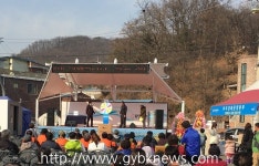 파주 광탄경매시장, 매주 토요일 “경매도 . 노래도” 다 한다