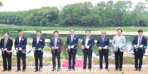 익산 왕궁 축산단지… 두 마리 토끼 잡았다!