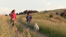 JTBC ‘효리네 민박’ 이효리 아이유, 오름 데이트..비현실적인 풍경에 감탄