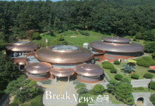 청주고인쇄박물관, 동판 지붕 교체...박물관 상징성 부각