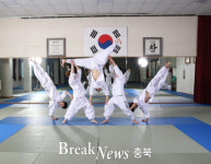 트레블러크루 14일 전국 최초 택견비보잉 ‘천무’ 공연