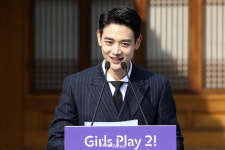 [포토] 멜라니아 트럼프 여사, 샤이니 민호와 평창올림픽 응원