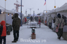 양양군 물치비치마켓, 물치항 송이등대서 ‘불꽃쇼’ 