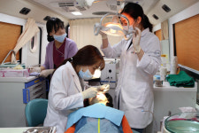 부산대 치과병원 양산 상하북노인복지관서 구감검진 봉사