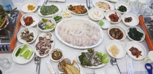 태안의 고향맛을 찾아가볼까?...자연이 살아 숨쉬는 곳 의항해수욕장