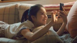 LG전자, ‘LG Q7’ 광고 인기..이달의 소녀 희진 호응도↑