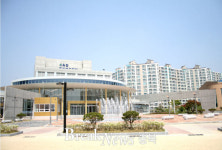 옥천문화예술회관, 개관 10주년 축하공연 내달 7일 개최
