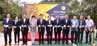 여수 전라선 옛 기찻길…만흥~덕양 전구간 개방