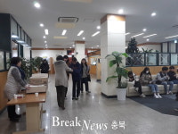 건국대학교 글로컬캠퍼스 중원도서관 떡ㆍ차 나누기 행사 